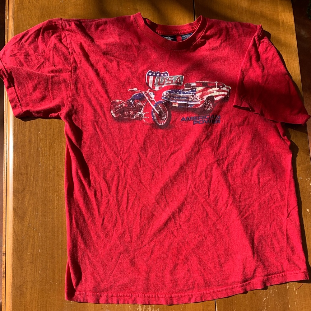 VINTAGE MOTORCYCLE/CAR GRAPHIC TEE WITH VINTAG TAG